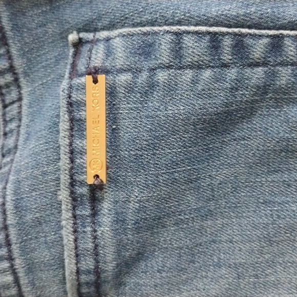 Michael Kors Women's Size 2 Dillion Relaxed Denim Distressed Blue Jeans - Picture 11 of 16